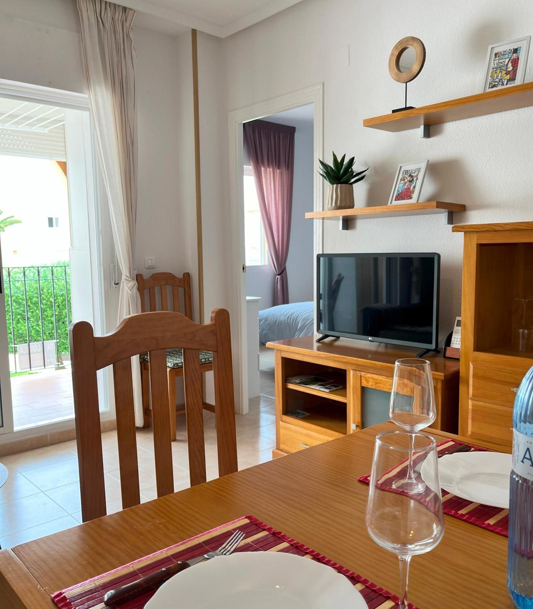 Torrevieja 2 Bedrooms Appartment Ngoại thất bức ảnh